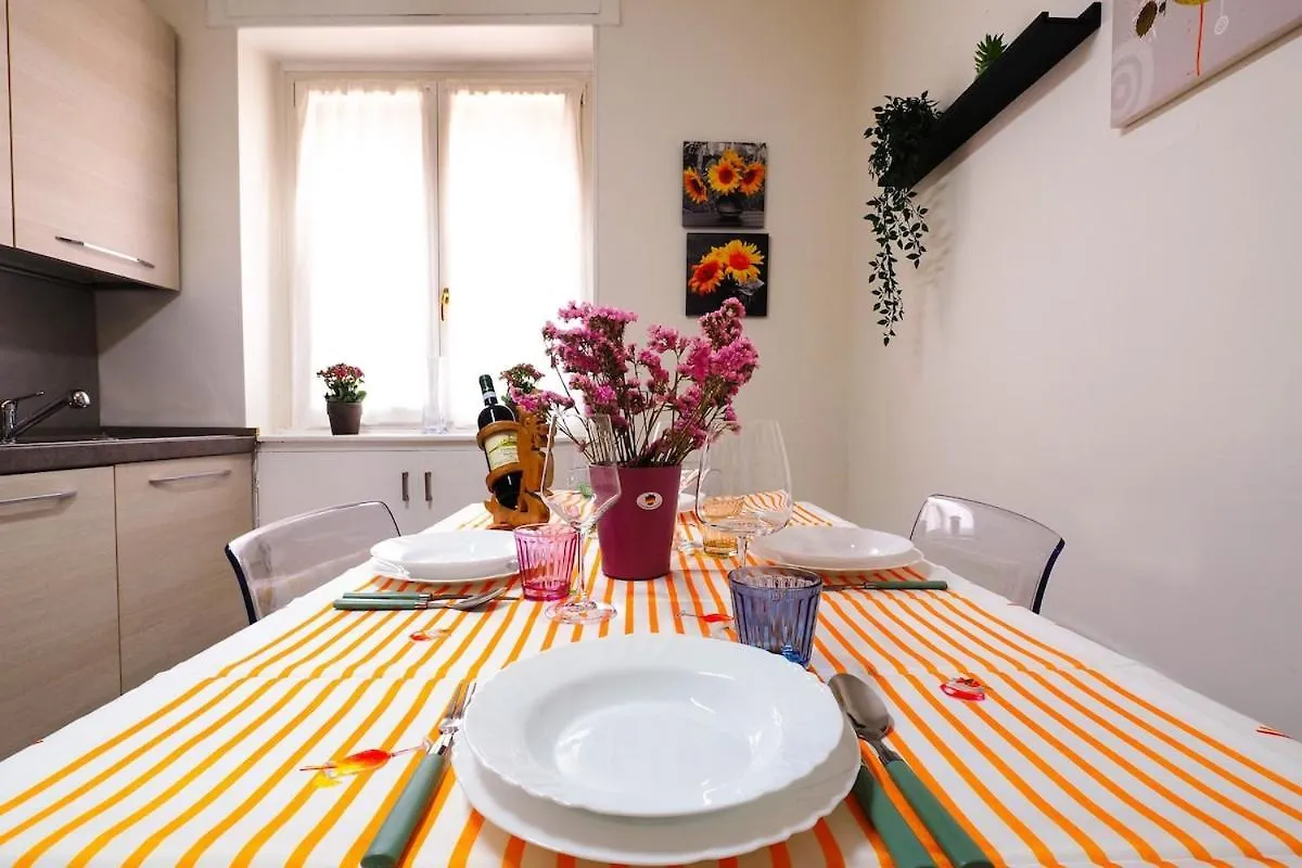 Melody'S Garden House Daire Como